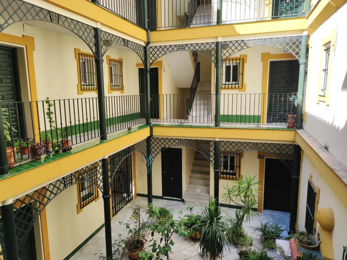 Estudio Rufina.Tranquilidad ,Alameda De Hercules! Севилья Экстерьер фото